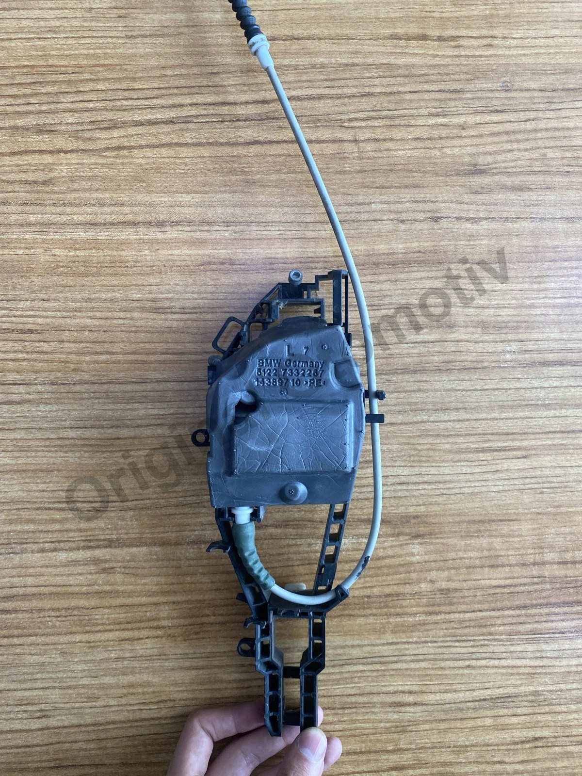 BMW 3 SERİSİ F30 SOL ARKA DIŞ KAPI KOLU İÇ BRAKETİ 51227332267