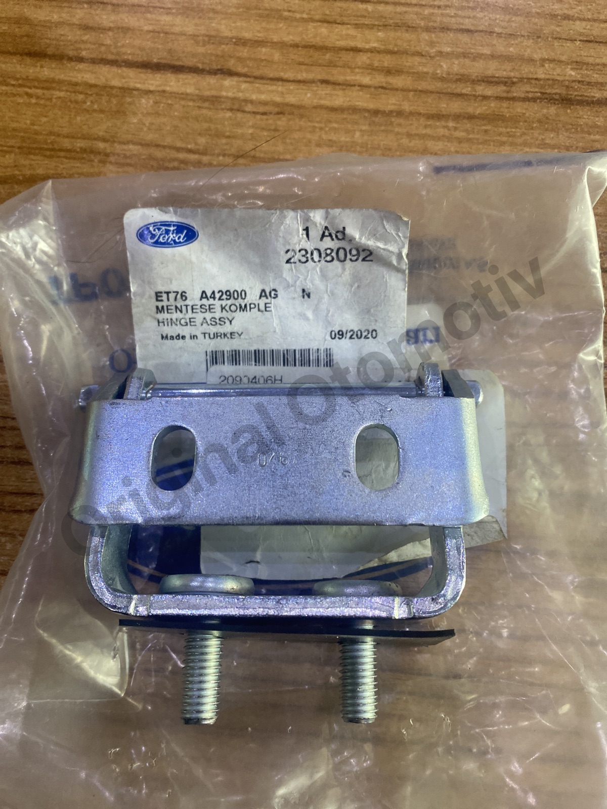 FORD TRANSIT COURIER SAG BAGAJ MENTESESI ET76A42900AG