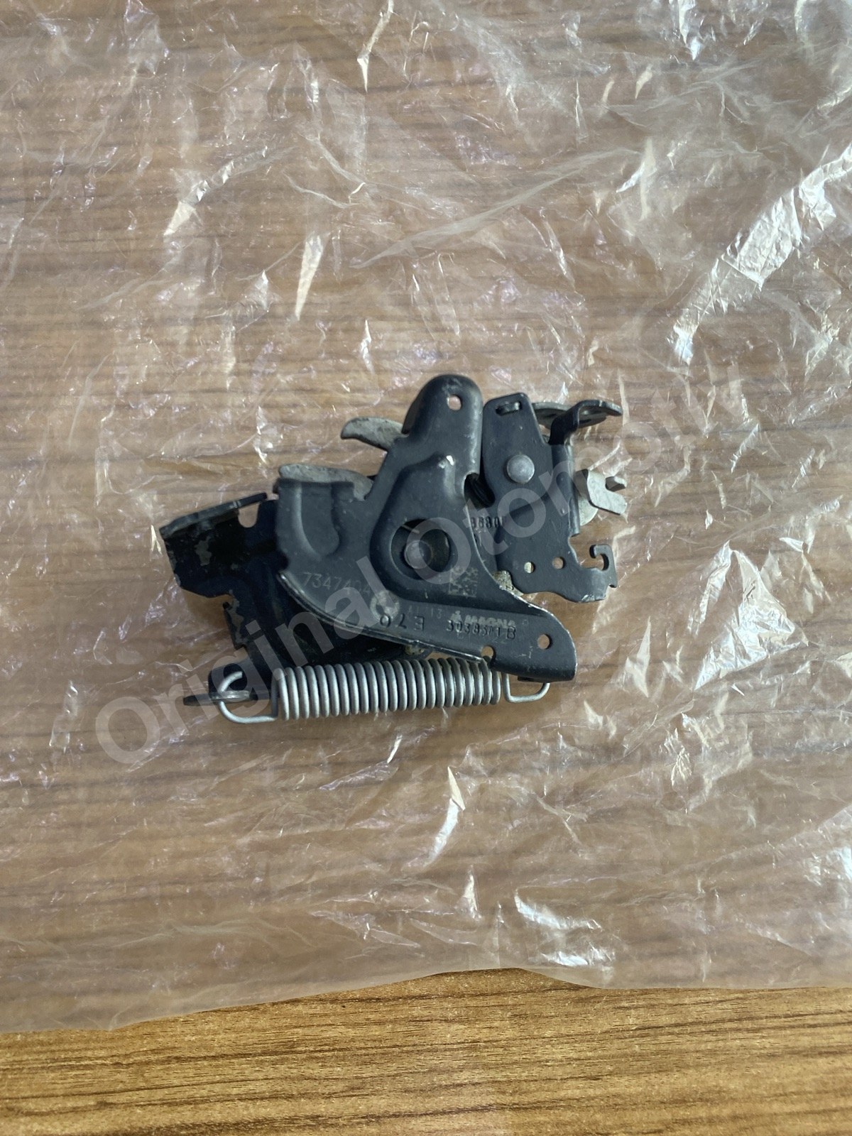 BMW 5 SERİSİ G30 SOL KAPUT KİLİDİ ÇIKMA 51237347404